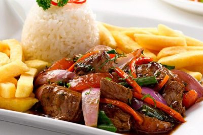 Plato típico de comida Peruana
